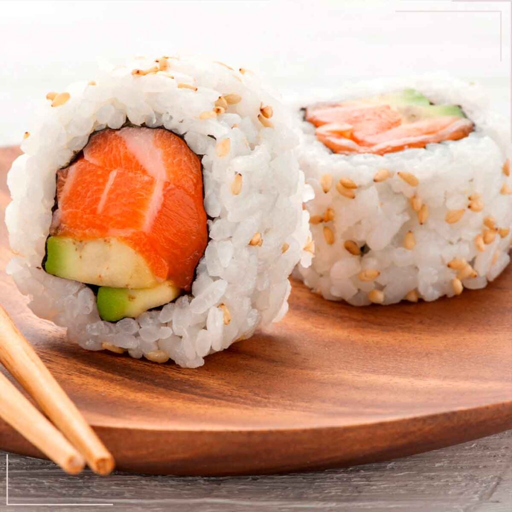 aprenda a fazer uramaki