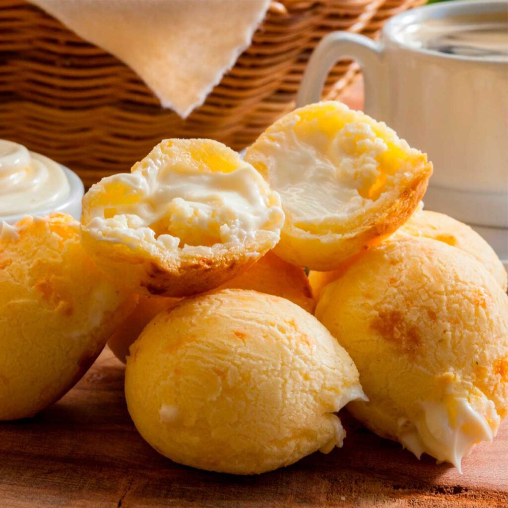 pao de queijo recheado