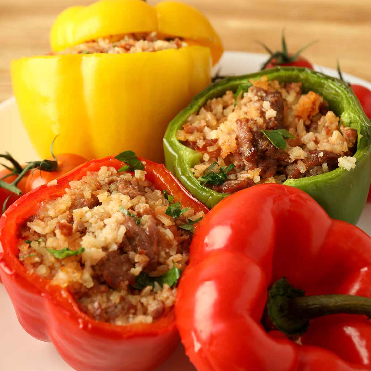 Stuffed bell peppers with rice and ground beef